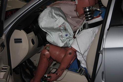 ‘3377官网’2016年全社会用电量同比增长5%(图4)