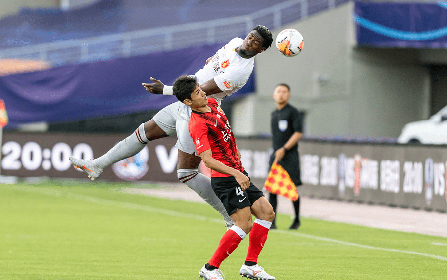 一场惨败袒露河北中原最大短板 已成降级热门 王牌外援难掩失落|3377体育(图3)
一场惨败袒露河北中原最大短板 已成降级热门 王牌外援难掩失落|3377体育(图3)