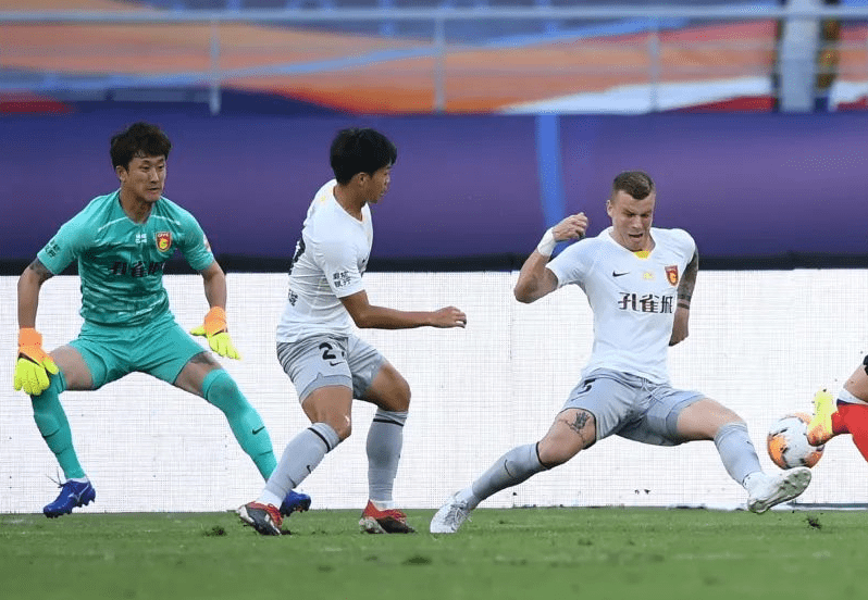 一场惨败袒露河北中原最大短板 已成降级热门 王牌外援难掩失落|3377体育(图1)
一场惨败袒露河北中原最大短板 已成降级热门 王牌外援难掩失落|3377体育(图1)