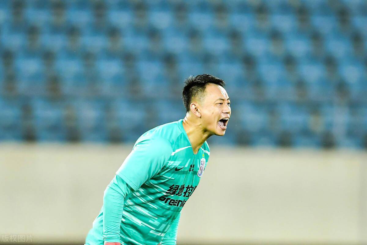 3377app_
张功救主钱杰给失点 广州富力点球大战5(图10)