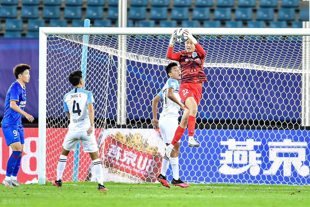 3377app_
张功救主钱杰给失点 广州富力点球大战5(图11)