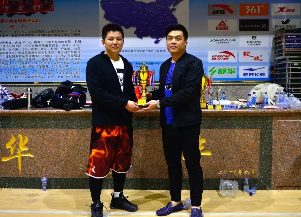 “3377官网”猫和老鼠手游忧郁蓝头像框介绍 忧郁蓝头像框多少钱(图3)