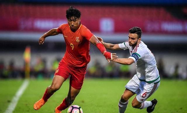 
张玉宁和郭田雨：中国足球的A面B面|3377体育(图4)