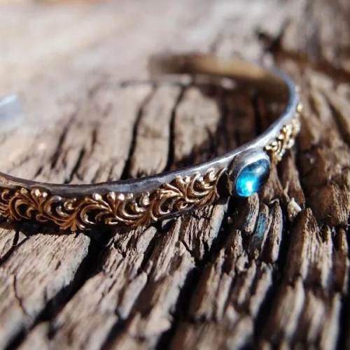 明年1月1日起房奴将一次性消化5次加息所增负担-3377官网(图2)